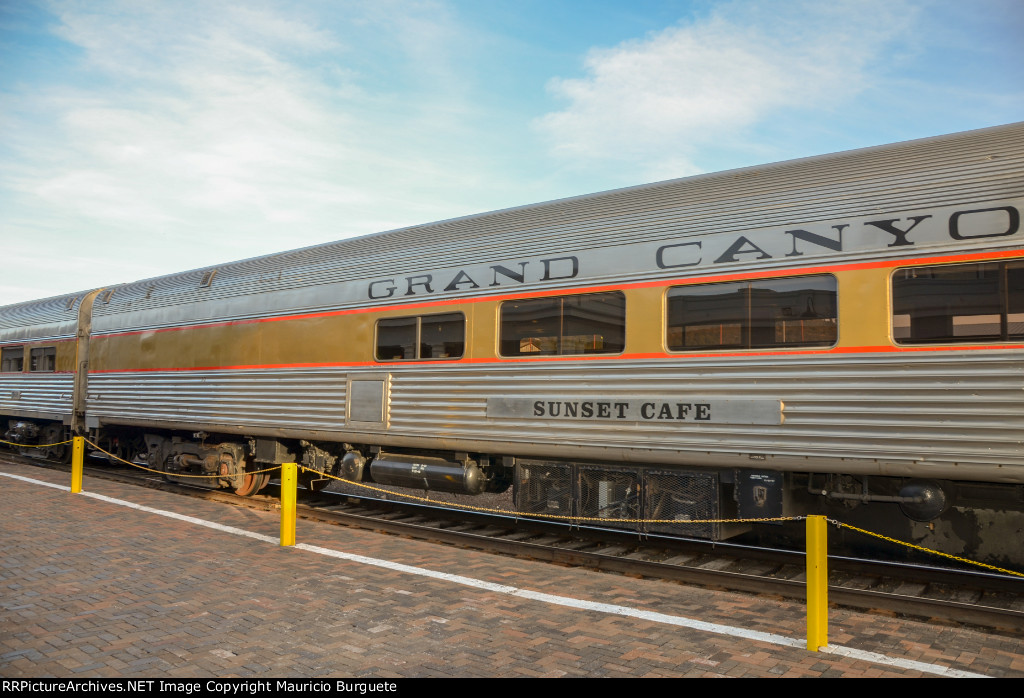 Grand Canyon Railway Budd lounge Sunset Cafe